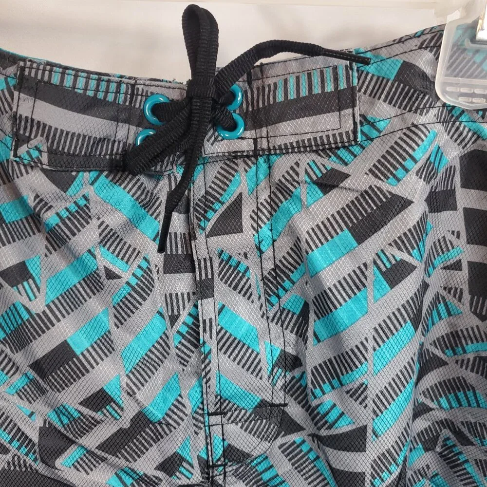 Nike Mens Blue Grey Geometric Print Logo NWT Sz XXL Swim Shorts